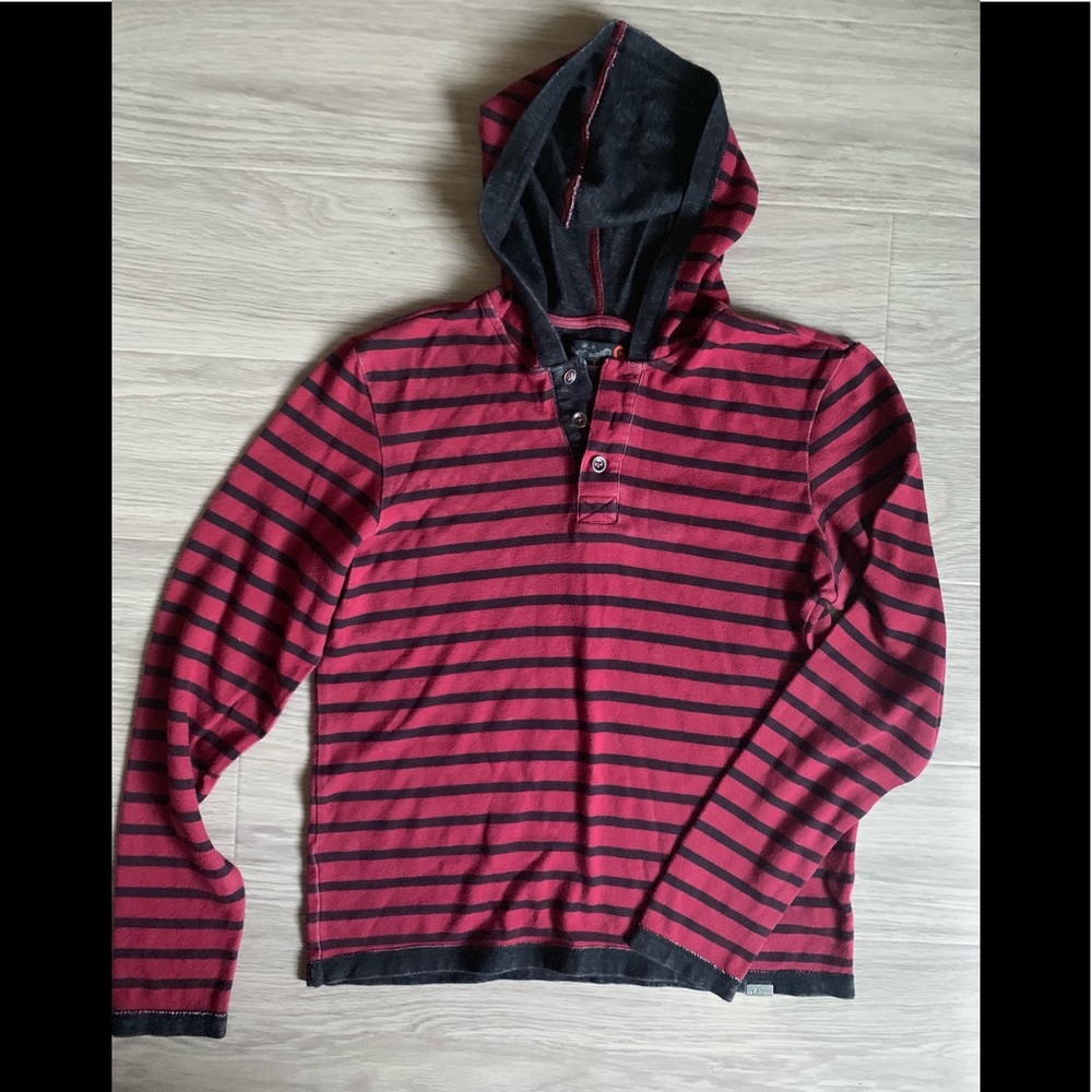 GUESS Hoodie